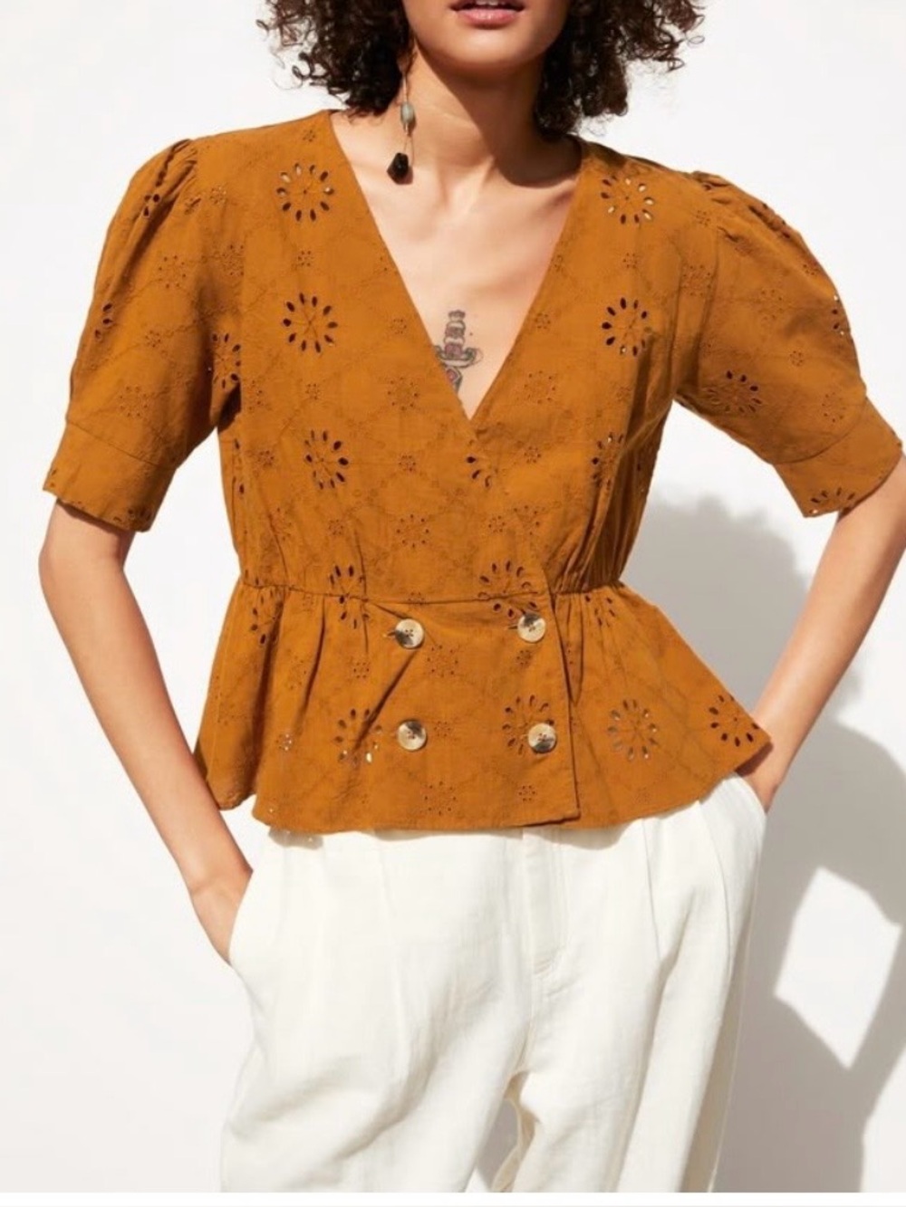 Zara Rust Eyelet Peplum V-Neck Blouse size M